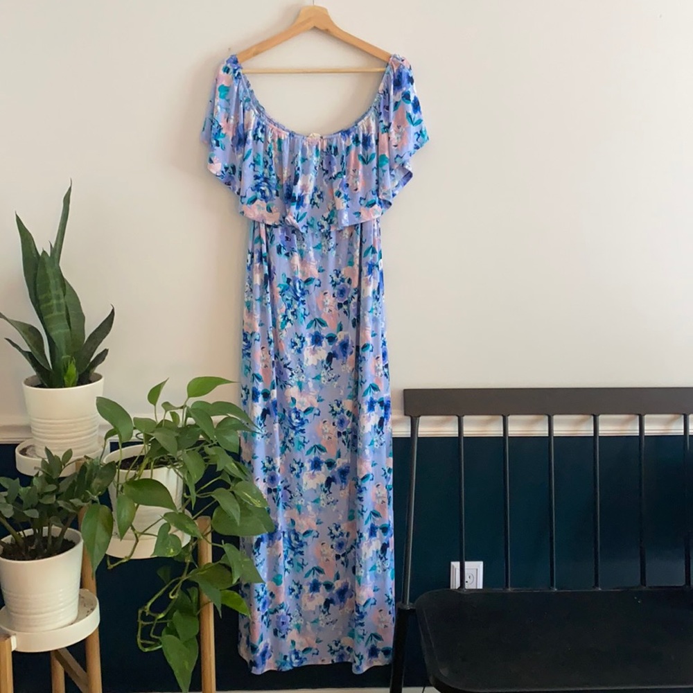 Off-the-shoulder Pinkblush dress.